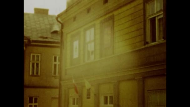 Wadowice Polska Czerwiec 1970 Nagranie Lat Siedemdziesiątych Historycznego Kościoła Wadowicach — Wideo stockowe