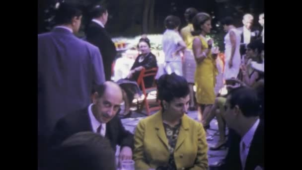 Parigi Francia Maggio 1975 Riprese Matrimonio Degli Anni Che Cattura — Video Stock