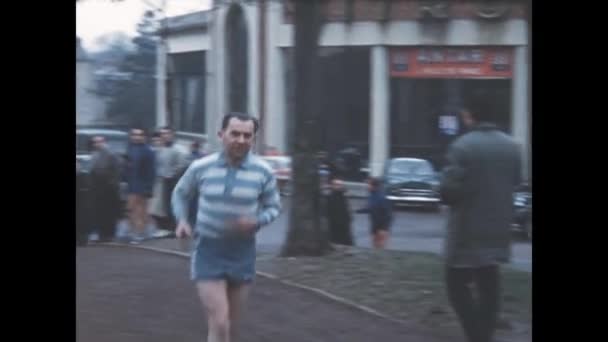 París Francia Mayo 1959 Imágenes 1959 Jueces Espectadores Maratón París — Vídeo de stock