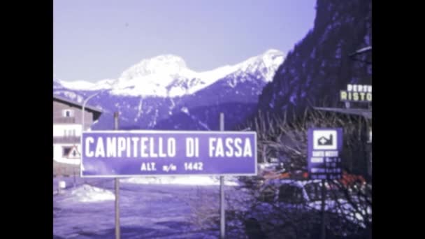 Campitello Fassa Olaszország Március 1975 Lenyűgöző 1970 Évekbeli Felvételek Campitello — Stock videók