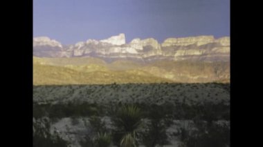 Big Bend Country, ABD 1975: Big Bend Country Ulusal Parkı 'nın 1970' lerdeki doğal manzara ve manzara güzelliğinin çarpıcı görüntülerini yakaladı.