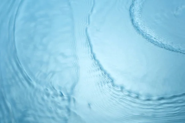 Abstrakt Blå Bakgrund Vattendroppar Och Bubblor Fryst Vatten Närbild — Stockfoto
