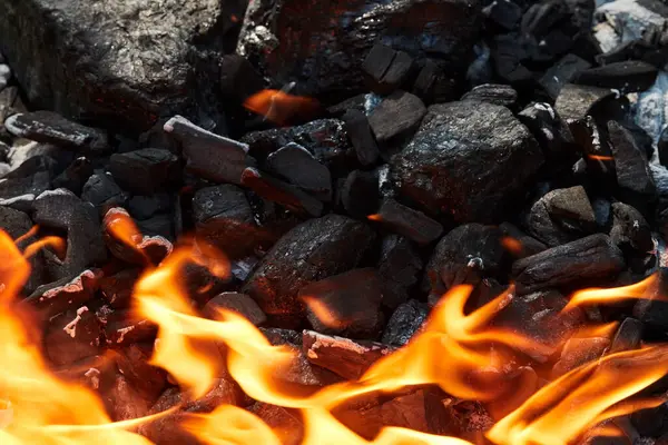 Yanan Kömür Kömürleri Ateş — Stok fotoğraf