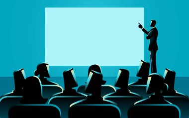 İş adamı beyaz tahtayı işaret ediyor ve bir podyumda seyircilerle konuşuyor. İş sunumları, kurumsal eğitim, konferanslar ve seminerler, liderlik ve iletişim temaları için