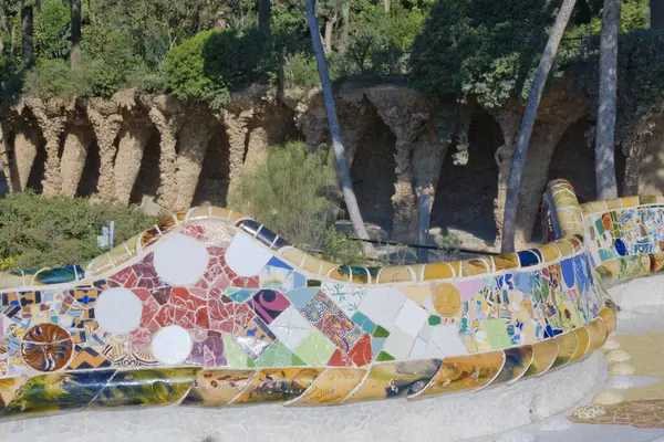 İspanya 'da Barcelona, Park Guell' de Doğa Meydanı ve Çamaşır Odası Portico
