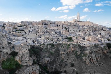 İtalya 'daki Basilicata, Murgia Timone' dan antik Matera kasabasının manzarası