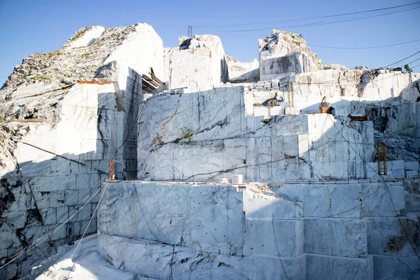 意大利卡拉拉托斯卡纳采石场采石细节的摄影记录 — 图库照片