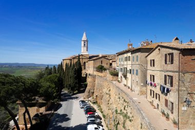 Pienza Siena İtalya 'nın ortaçağ köyünün hava fotoğrafları. 
