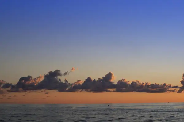 Documentación Fotográfica Nubes Atardecer Sobre Mar —  Fotos de Stock