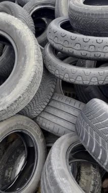 Çevresel etki ve kirlilik yaratan kullanılmış lastiklerin yasadışı boşaltılmasına ilişkin video dökümanları 