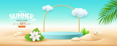 Yaz podyumu mavi renk indirimi, çiçekler ve hindistan cevizi yaprakları kum pankartı dizaynı, bulut ve kumsal arka planı, EPS 10 vektör illüstrasyonu