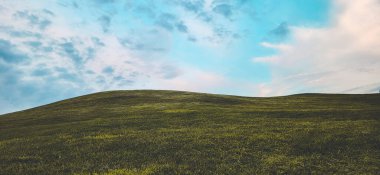 Beautiful field and sky. Clean photo. Clear horizon. Screensaver. Wallpaper.