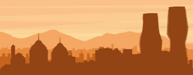 Şehrin sisli arka plan binaları, gündoğumu, bulutlar ve MISSSAUGA, CanADA dağlarının kahverengi panoramik posteri