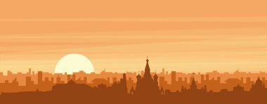 Şehir siluetinin kahverengi panoramik posteri sisli arka plan binaları, gün doğumu, bulutlar ve MOSCOW dağları, RUSSIA