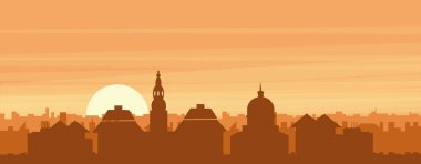 Şehrin sisli arka plan binaları, gündoğumu, bulutlar ve COPENHAGEN dağları ile kahverengi panoramik posteri