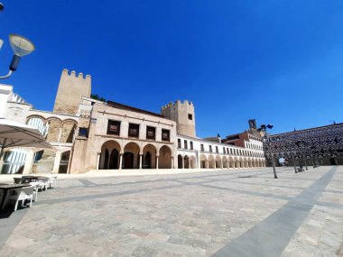 İspanya 'nın eski Badajoz kasabasındaki Plaza Alta Meydanı, 2020