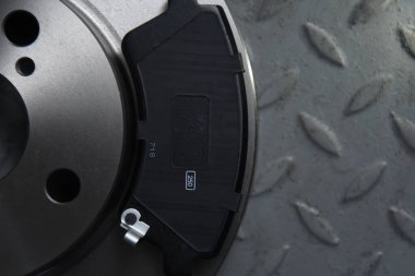 araba fren sistemi ön değiştirme