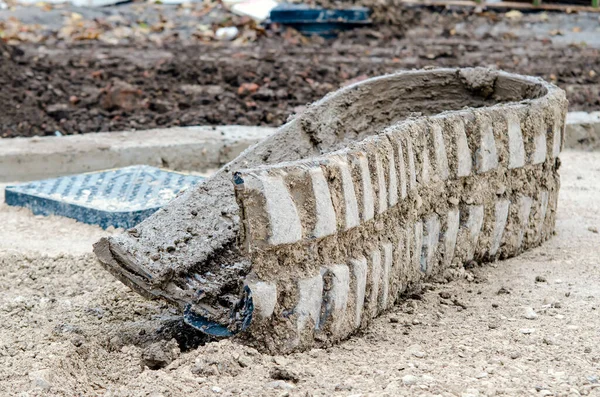 Broken rubber track for mini digger excavator