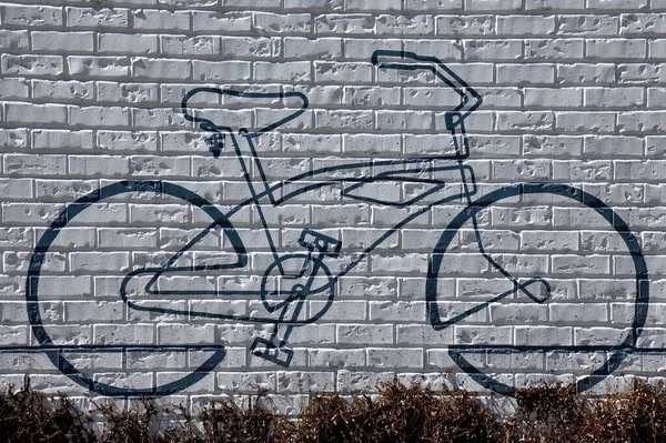 Parede Mural Parede Tijolo Exterior Mostrando Desenho Uma Bicicleta — Fotografia de Stock