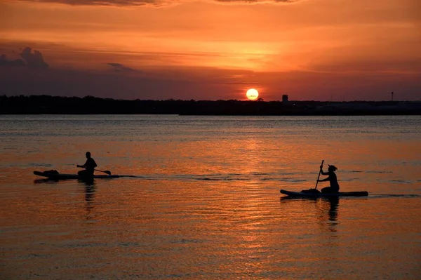 Kayaking Στο Ποτάμι Στο Ηλιοβασίλεμα Φλόριντα Ηπα — Φωτογραφία Αρχείου