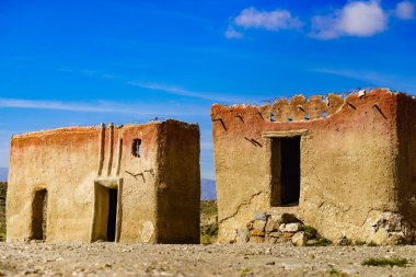 Film mekanı, İspanya, Sierra Alhamilla 'daki El Chorrillo köyü. Turist eğlencesi