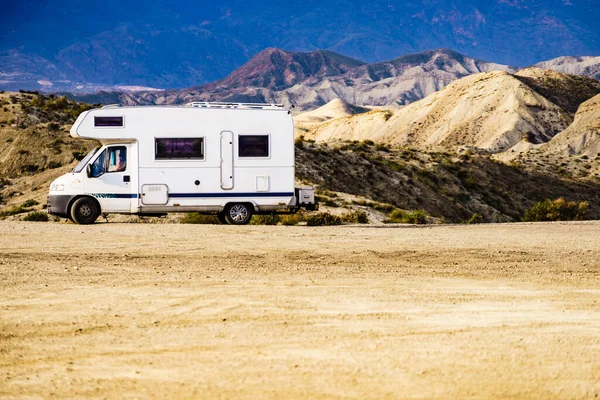 Caravan Recreational Vehicle Camping Tabernas Desert Almeria Spain Traveling Motorhome — Stock Photo, Image