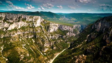 Verdon, Fransız Alpleri 'nde, dağ manzarasında, Provence Fransa' da. Belvedere de la dent d 'aire' den görüntü.