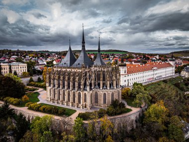 Kutna Hora, tapınak Sv. Barbora Kalesi