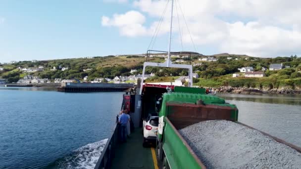 Arranmore County Donegal Ireland August 2022 Red Arranmore Ferry Arriving — Stock Video