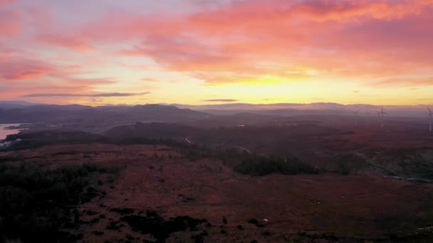 Letecký Pohled Úžasný Východ Slunce Bonny Glen Hrabství Donegal Irsko — Stock video