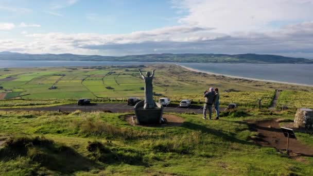 Gortmore Northern Ireland September 2022 Manannan Mac Lir Statue Warrior — Stock Video