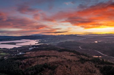 Donegal-İrlanda 'daki Gweebarra Körfezi' nin havadan görünüşü