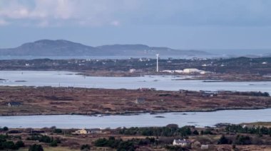 İrlanda 'nın Donegal ilçesindeki Maghery' den Burtonport görüldü.