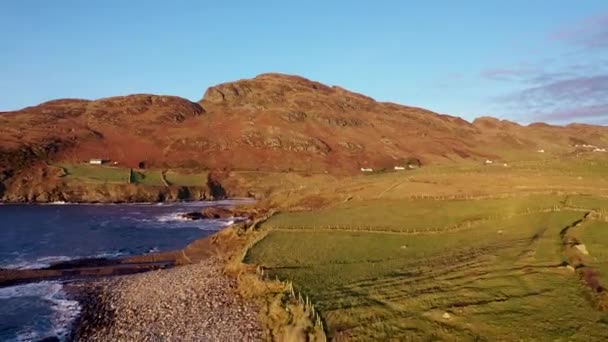 Αεροφωτογραφία Του Croagh Muckross Από Kilcar Στο County Donegal Ιρλανδία — Αρχείο Βίντεο