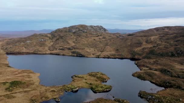 Vista Aérea Agnish Lough Por Maghery Dungloe County Donegal Irlanda — Vídeo de Stock