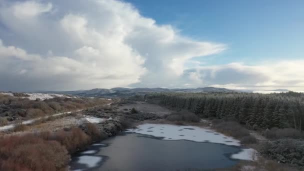 Aerial View Snow Covered Bonny Glen Portnoo County Donegal Ireland — Vídeo de Stock