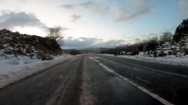 从Church Hill到Dunlewey的公路 背景是Muckish山和Errigal Donegal县 爱尔兰共和国 — 图库视频影像