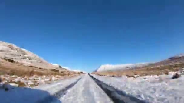 Kör Genom Den Snötäckta Glenveagh National Park Skuggan Ett Berg — Stockvideo