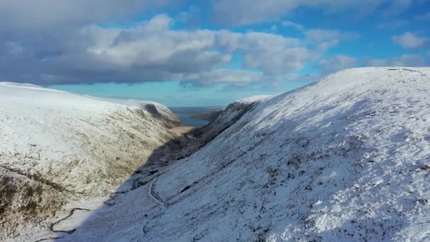 Snow Covered Glenveagh Mountains Glen County Donegal Republic Ireland — Stock Video