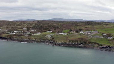 Portnoo tarafından İrlanda 'nın Donegal ilçesindeki sahil manzarası