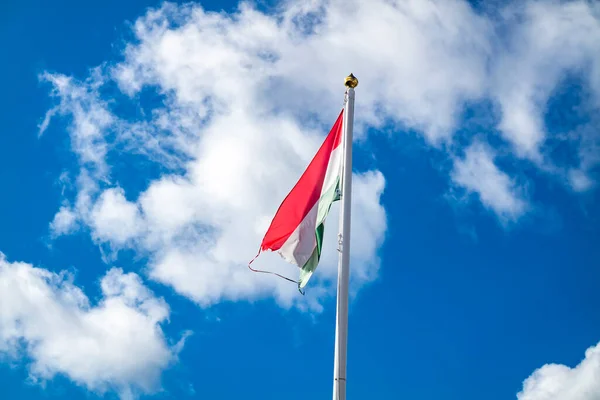 Maďarská Vlajka Vlnící Větru — Stock fotografie