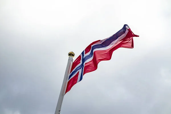 Bandeira Nacional Noruega Acenando Vento — Fotografia de Stock