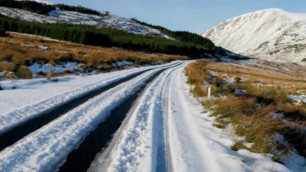 Widok Powietrza Muckish Drogi Luki Zimą Muckish Mountain Hrabstwie Donegal — Wideo stockowe