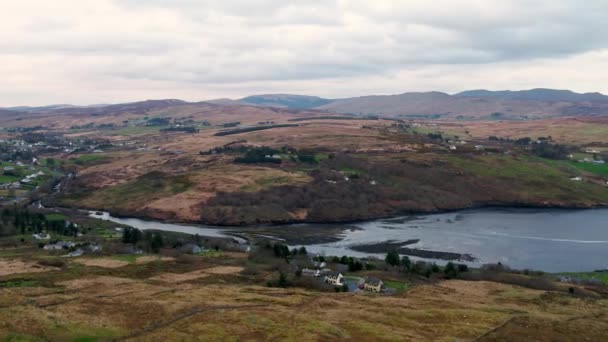 Lecące Teelin Carrick Hrabstwie Donegal Irlandia — Wideo stockowe