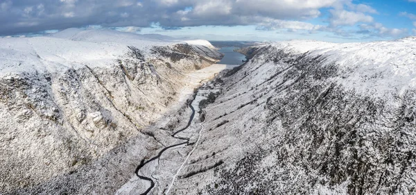 Snow Covered Glenveagh Mountains Glen County Donegal Republic Ireland — Stockfoto