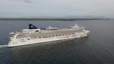 KILLYBEGS, IRELAND - 16 Mayıs 2023: Norveç Yıldızı Killybegs 'i ziyaret ettikten sonra ayrılıyor.