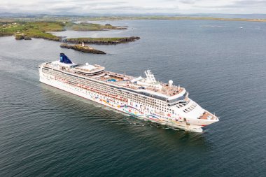 KILLYBEGS, IRELAND - 16 Mayıs 2023: Norveç Yıldızı Killybegs 'i ziyaret ettikten sonra ayrılıyor.