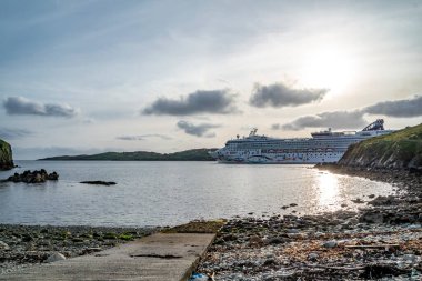 KILLYBEGS, IRELAND - 16 Mayıs 2023: Norveç Yıldızı Killybegs 'i ziyaret ettikten sonra ayrılıyor.