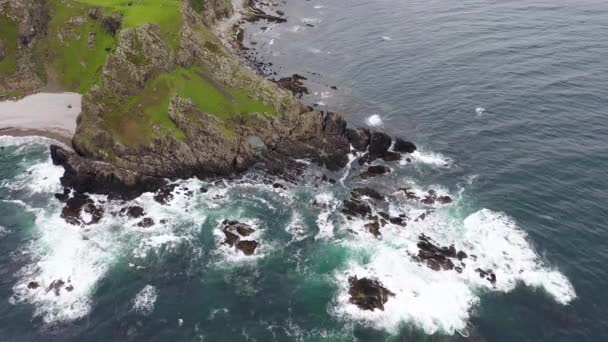 Letecký Pohled Dunargus Head Blízkosti Pětiprstého Pruhu Hrabství Donegal Irsko — Stock video