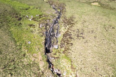 Lough Keel ve Thorr arasındaki Crolly Şelalesi Havalimanı, Donegal Bölgesi - İrlanda